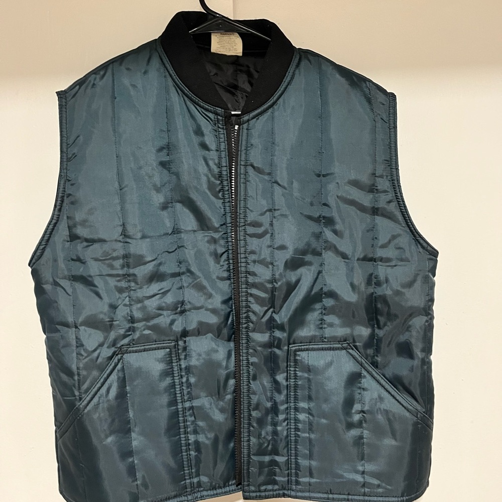 Metro Wear Blue Quilted Vest with Insulated Design